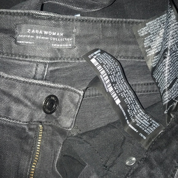 Zara Black Embellished High Waist Jeans - Picture 3 of 8